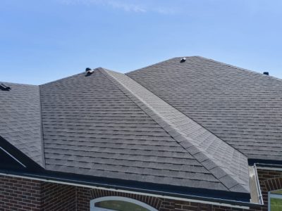Weather-Resistant Asphalt Shingle Roof Installation